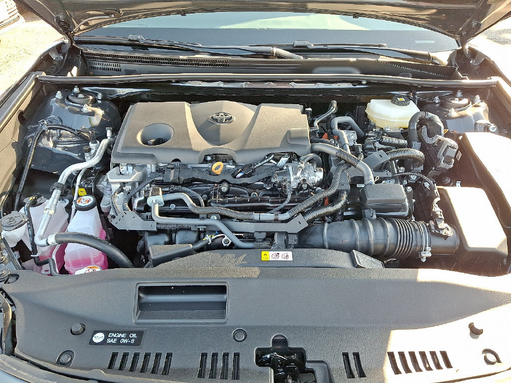 Used 2026 Toyota Camry LE FWD image 28