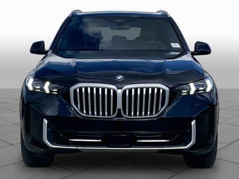 Used 2026 BMW X5 xDrive40i w/ Premium Package AWD/4WD image 3