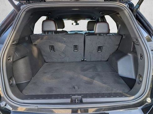 Used 2023 Chevrolet Equinox RS w/ RS Leather Package image 6