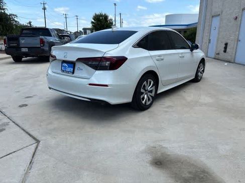 Used 2026 Honda Civic LX image 5