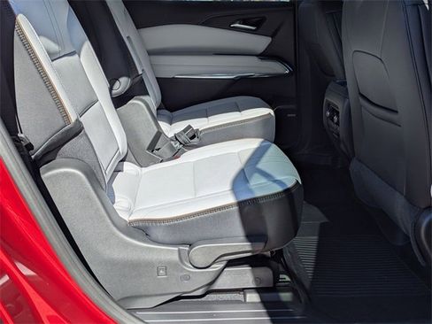 New 2026 Chevrolet Traverse High Country image 37