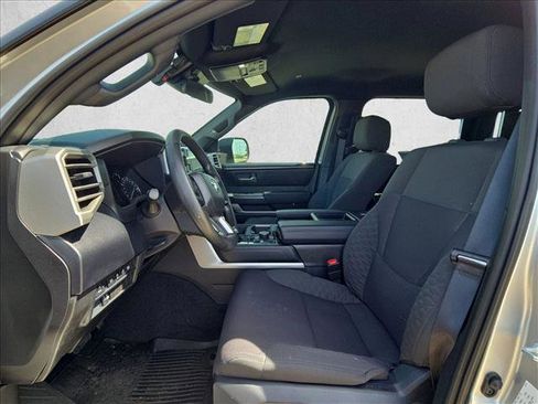 Used 2025 Toyota Tundra SR5 AWD/4WD image 14