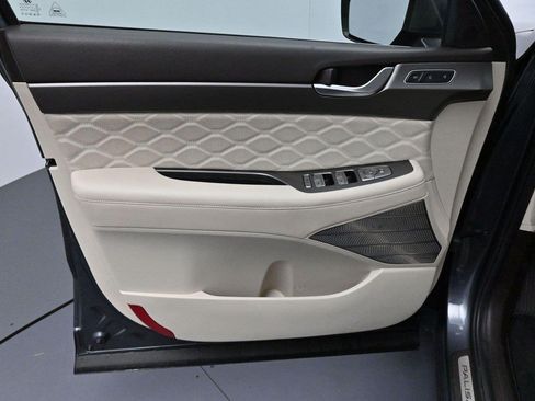 Used 2020 Hyundai Palisade Limited FWD image 12
