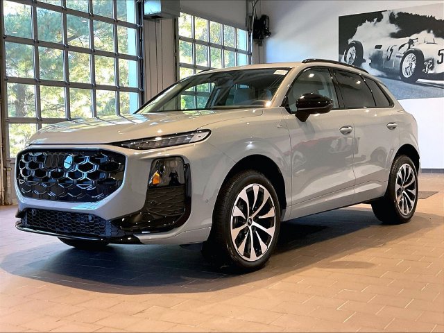 New 2026 Audi Q3 quattro 2.0T AWD/4WD image 4