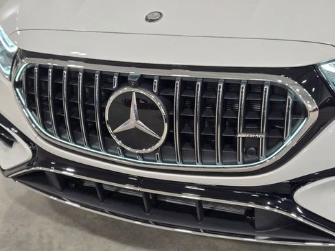New 2026 Mercedes-Benz E 53 AMG e 4MATIC Sedan image 41