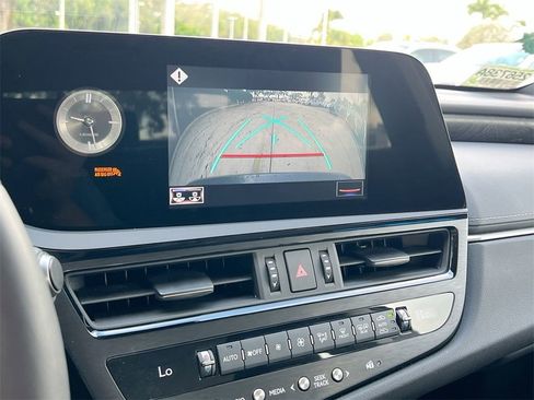 Certified 2022 Lexus ES 350 350 image 16