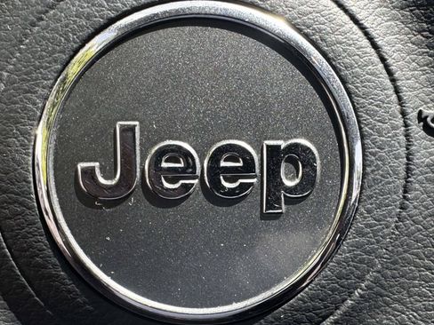 Used 2020 Jeep Compass Latitude w/ Popular Equipment Group AWD/4WD image 33