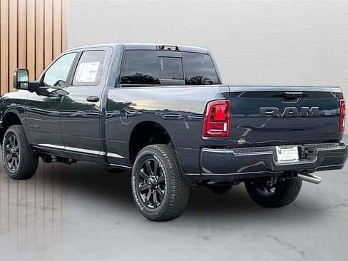 New 2026 RAM 2500 Big Horn AWD/4WD image 7