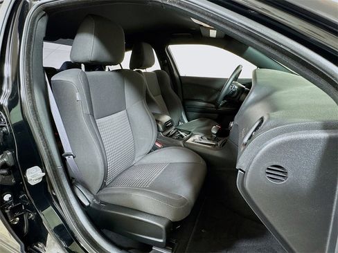 Used 2019 Dodge Charger GT w/ Blacktop Package image 25