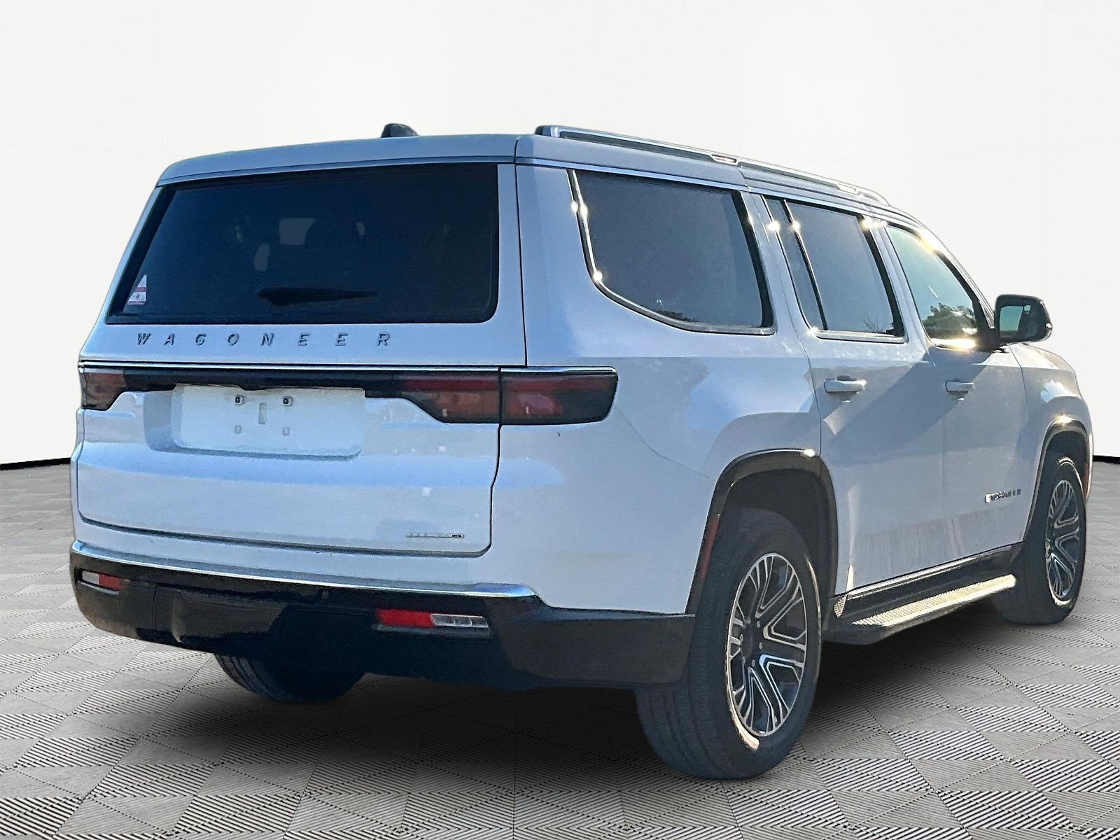 Used 2024 Jeep Wagoneer Series II AWD/4WD image 6