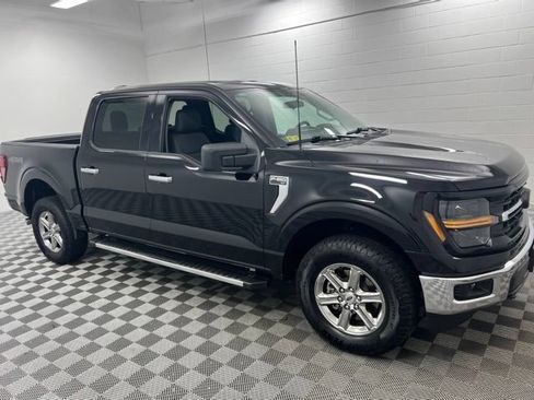 Used 2025 Ford F150 XLT w/ Equipment Group 301A Standard AWD/4WD image 4