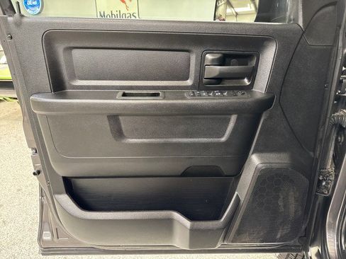 Used 2022 RAM 3500 Tradesman image 20