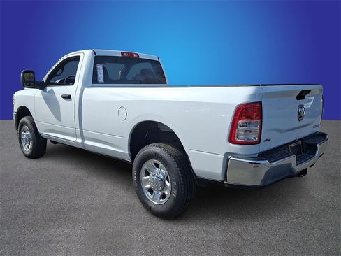 Used 2024 RAM 2500 Tradesman w/ Chrome Appearance Group image 6