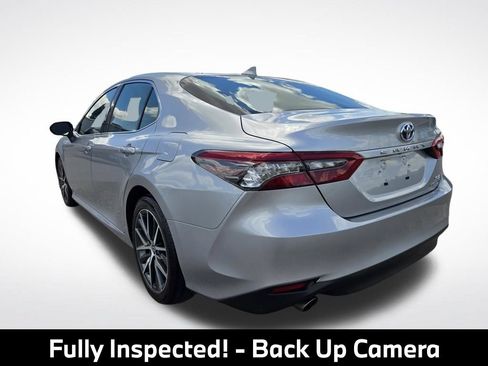Used 2023 Toyota Camry XLE FWD image 5