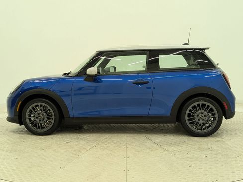 New 2026 MINI Cooper S image 2