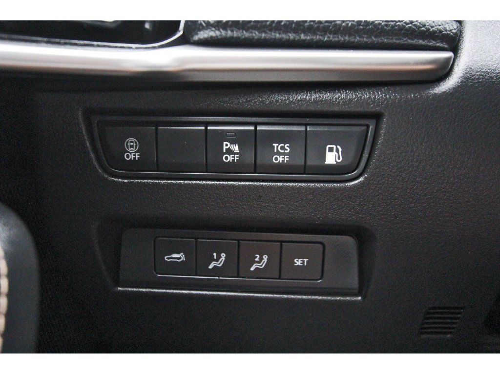 Certified 2024 MAZDA CX-90 Plug-In Hybrid w/ Premium Pkg AWD/4WD image 21