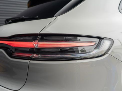 New 2026 Porsche Macan AWD/4WD image 13