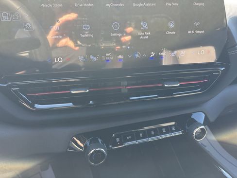 New 2026 Chevrolet Silverado EV Trail Boss w/ Premium Package image 18