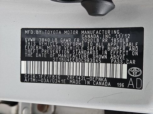Used 2013 Toyota Corolla LE FWD image 25