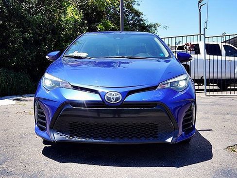Used 2017 Toyota Corolla SE FWD image 5