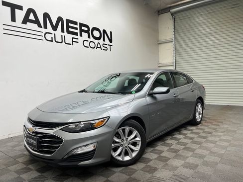 Used 2025 Chevrolet Malibu LT FWD image 1