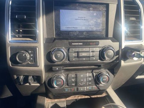 Used 2018 Ford F250 Lariat w/ Lariat Ultimate Package AWD/4WD image 12
