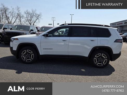 New 2026 Jeep Cherokee Limited AWD/4WD image 3