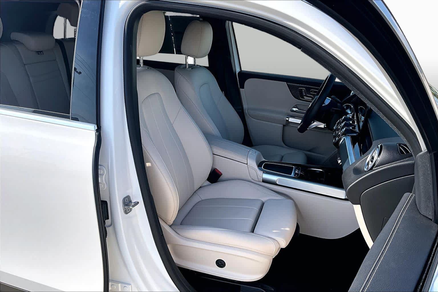 Used 2024 Mercedes-Benz EQB 250+ image 8