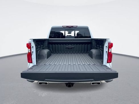 New 2026 Chevrolet Silverado 1500 LTZ w/ LTZ Premium Package AWD/4WD image 24