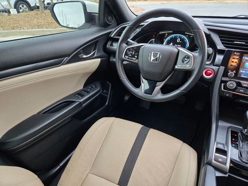 Used 2020 Honda Civic EX-L image 11