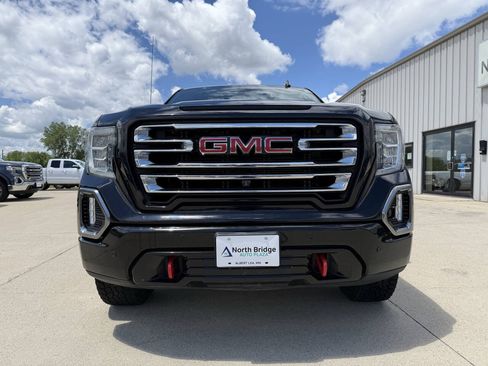 Used 2021 GMC Sierra 1500 AT4 w/ Technology Package AWD/4WD image 30
