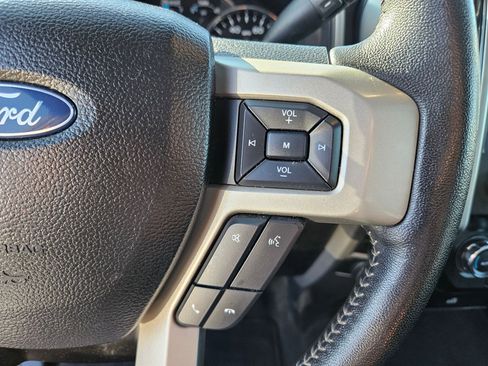 Used 2021 Ford F350 Lariat w/ Lariat Ultimate Package AWD/4WD image 21