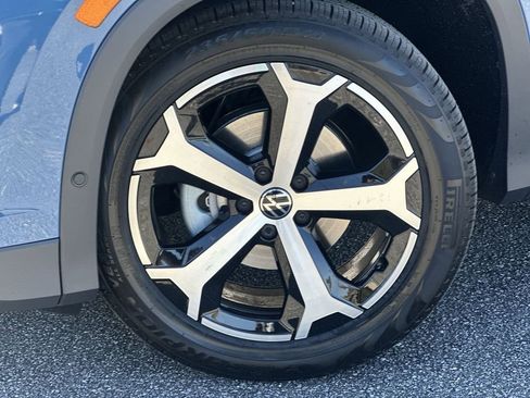 New 2026 Volkswagen Tiguan SE image 10