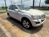 Used 2009 Mercedes-Benz ML 350 4MATIC image 4