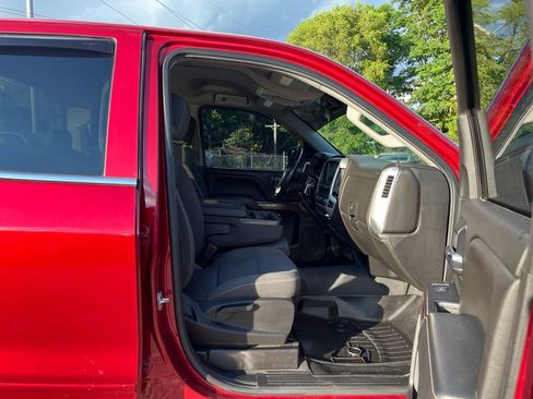 Used 2019 GMC Sierra 1500 SLE w/ SLE Value Package AWD/4WD image 33