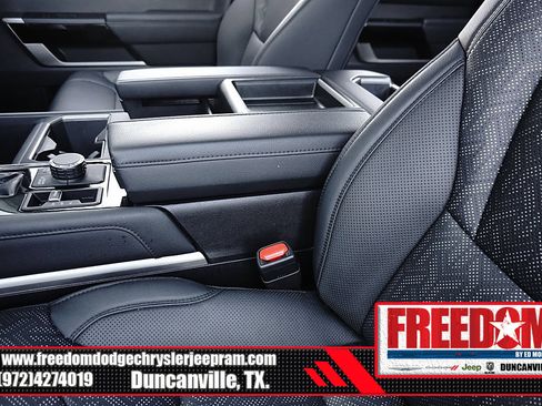Used 2024 Toyota Tundra Limited w/ Power Package AWD/4WD image 33