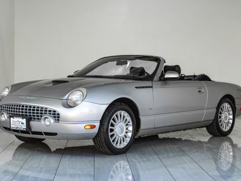 Used 2004 Ford Thunderbird image 7