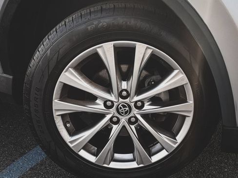 Used 2017 Toyota RAV4 Limited w/ All Weather Liner Package AWD/4WD image 31