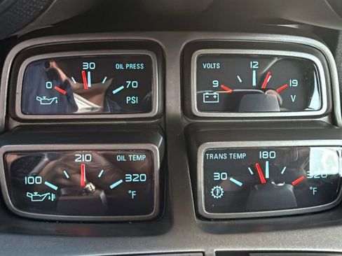 Used 2015 Chevrolet Camaro SS w/ RS Package RWD image 30