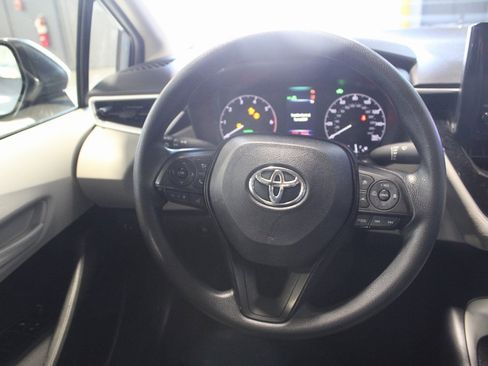 Used 2025 Toyota Corolla LE w/ LE Premium Package image 19