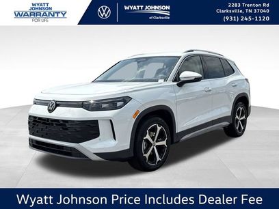 Used 2025 Volkswagen Tiguan SE