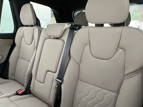 Used 2026 Volvo XC90 B6 Plus w/ Protection Package Premier AWD/4WD image 22