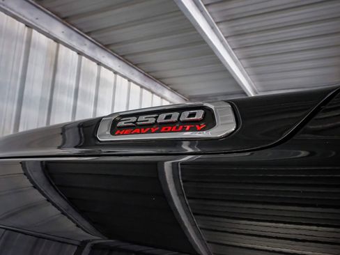Used 2023 RAM 2500 Limited image 54