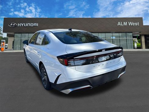 New 2026 Hyundai Sonata Blue FWD image 8