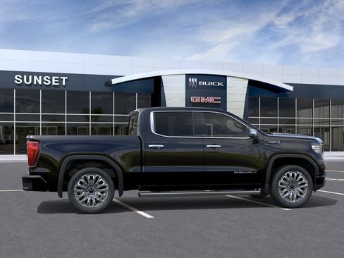 New 2026 GMC Sierra 1500 Denali Ultimate w/ LPO, Black Badging Package AWD/4WD image 5