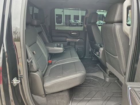 Used 2022 Chevrolet Silverado 2500 LTZ w/ LTZ Plus Package image 27