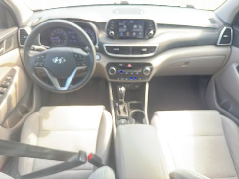 Used 2019 Hyundai Tucson Value AWD/4WD image 11