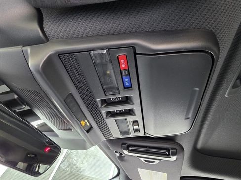 New 2026 Subaru Outback Limited image 33