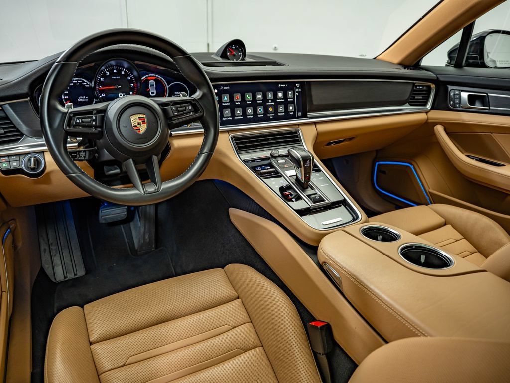 Certified 2023 Porsche Panamera Platinum Edition RWD image 4