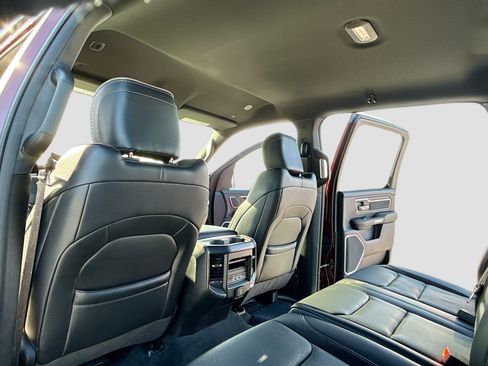 Used 2023 RAM 1500 Laramie image 6